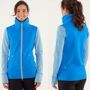 LULULEMON DAILY YOGA JACKET